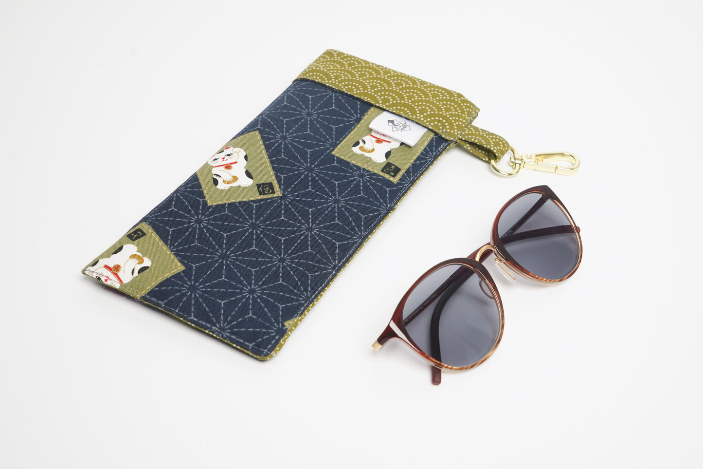 Sunglasses Case - Maneki Neko