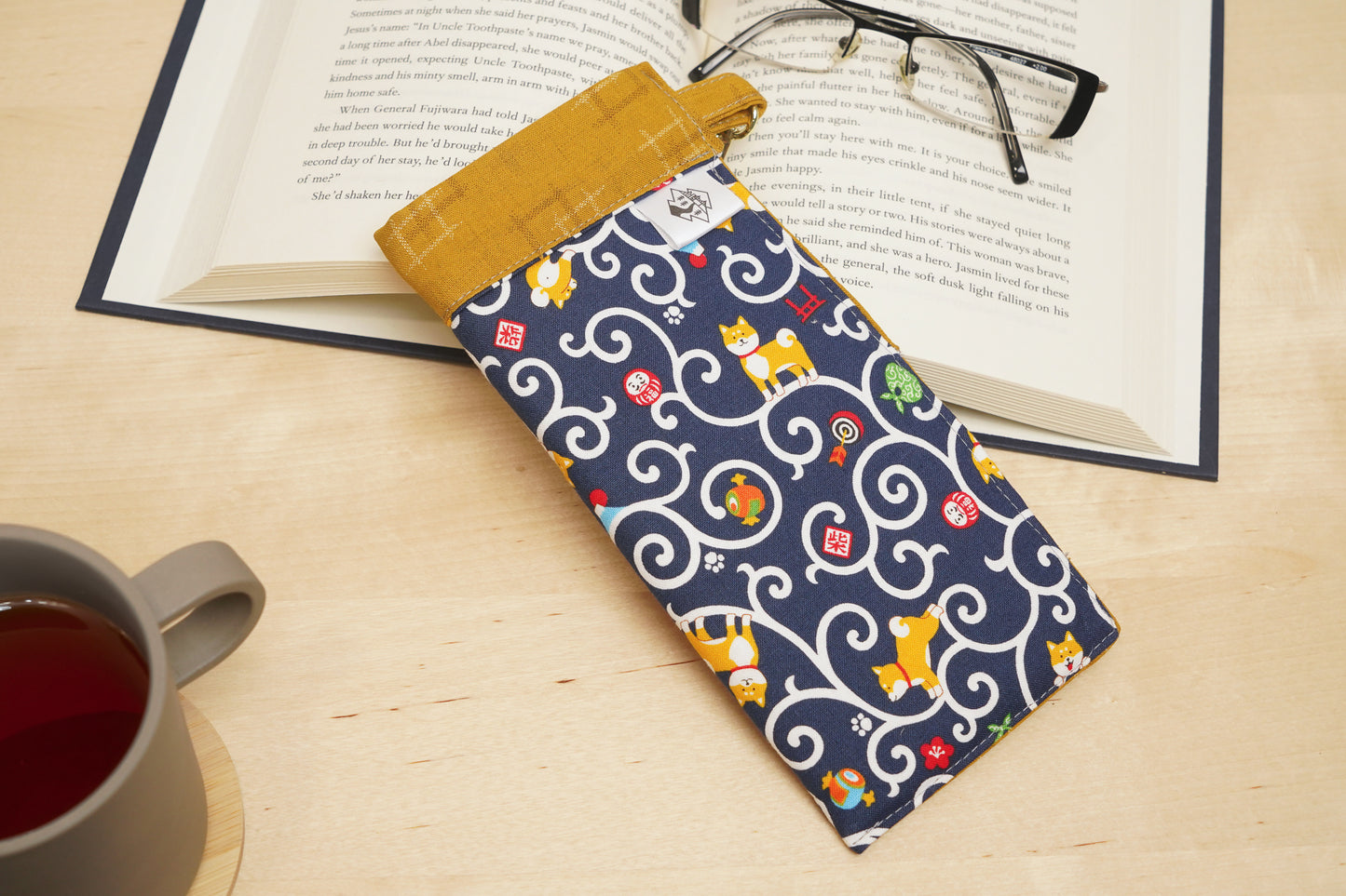 Sunglasses Case - Shiba Swirls