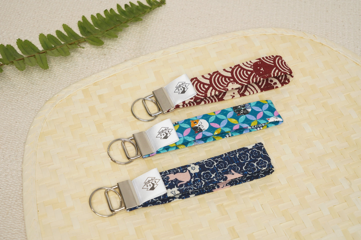 Key Fob Wristlet - Neko Wave