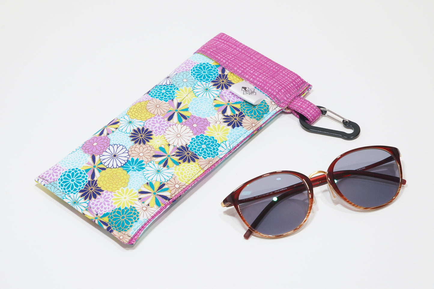 Sunglasses Case - Chrysanthemum / Purple
