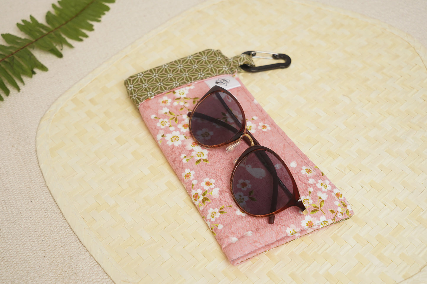 Sunglasses Case - Sakura + Rabbit (Pink)