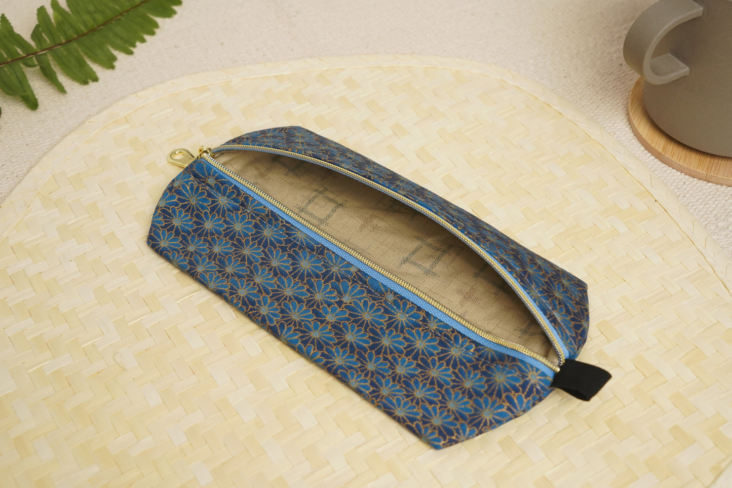 Zippy Pouch - Blue Floral